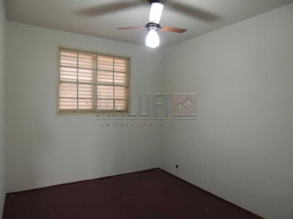 Alugar Apartamentos / Padrão em Olímpia R$ 800,00 - Foto 4