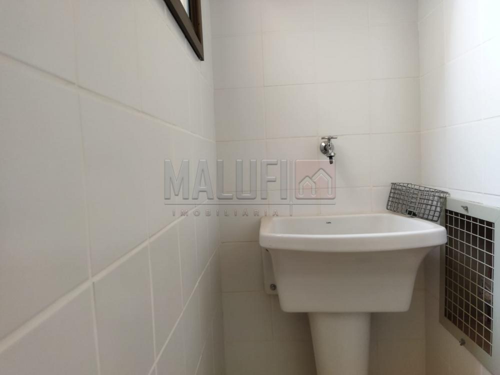 Alugar Apartamentos / Padrão em Olímpia R$ 2.500,00 - Foto 9