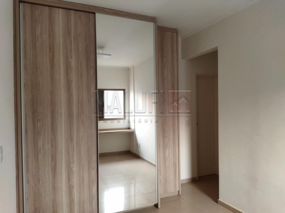Alugar Apartamentos / Padrão em Olímpia R$ 2.500,00 - Foto 4