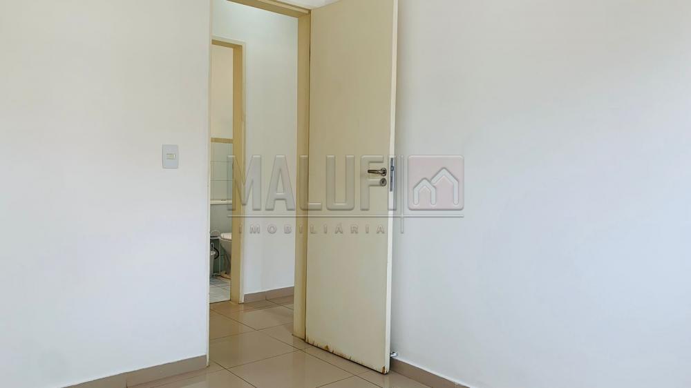 Alugar Apartamentos / Padrão em Olímpia R$ 2.500,00 - Foto 9