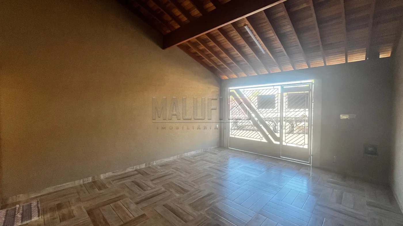 Comprar Casas / Padrão em Olímpia - Foto 2