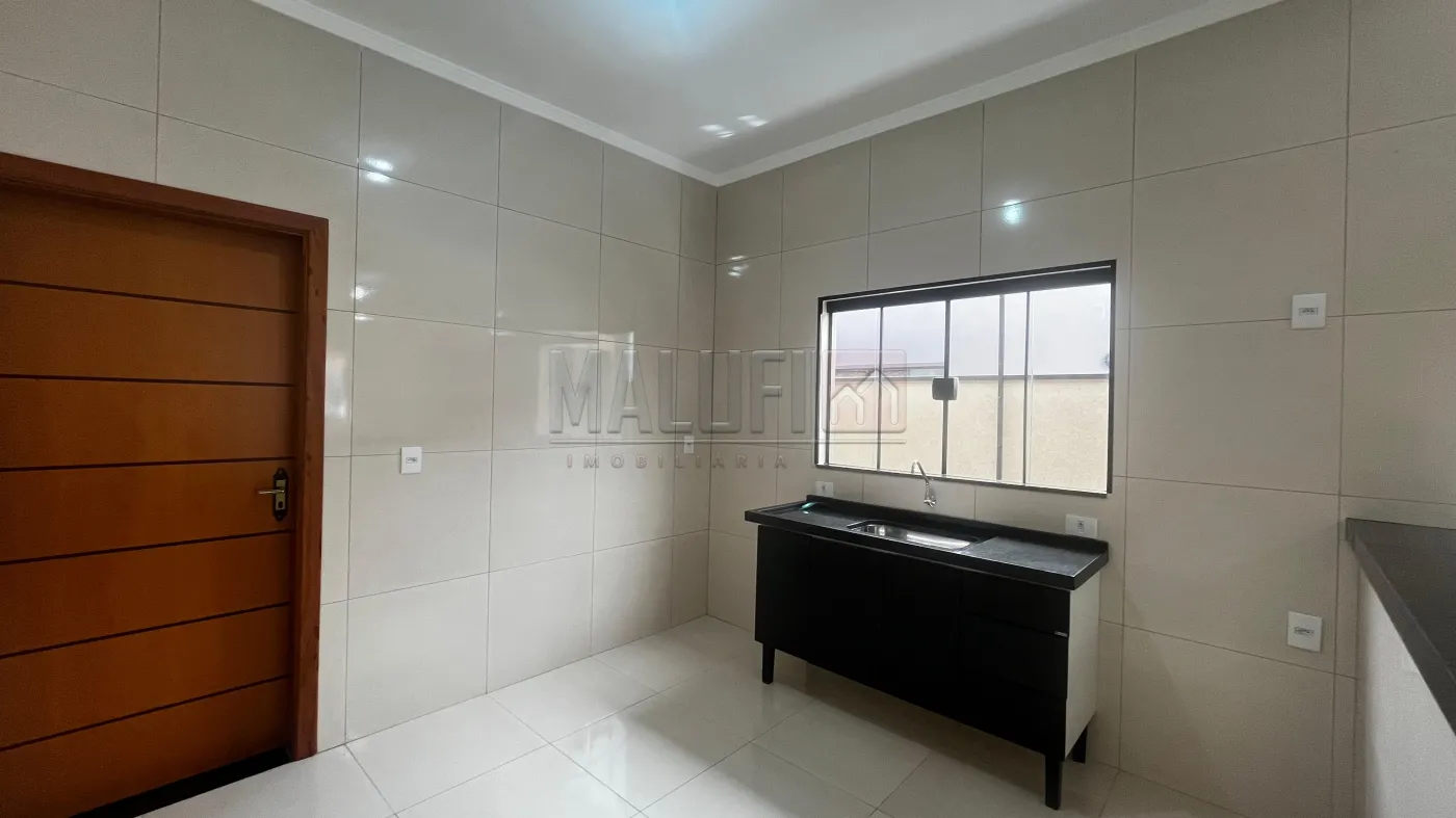 Comprar Casas / Padrão em Olímpia - Foto 5