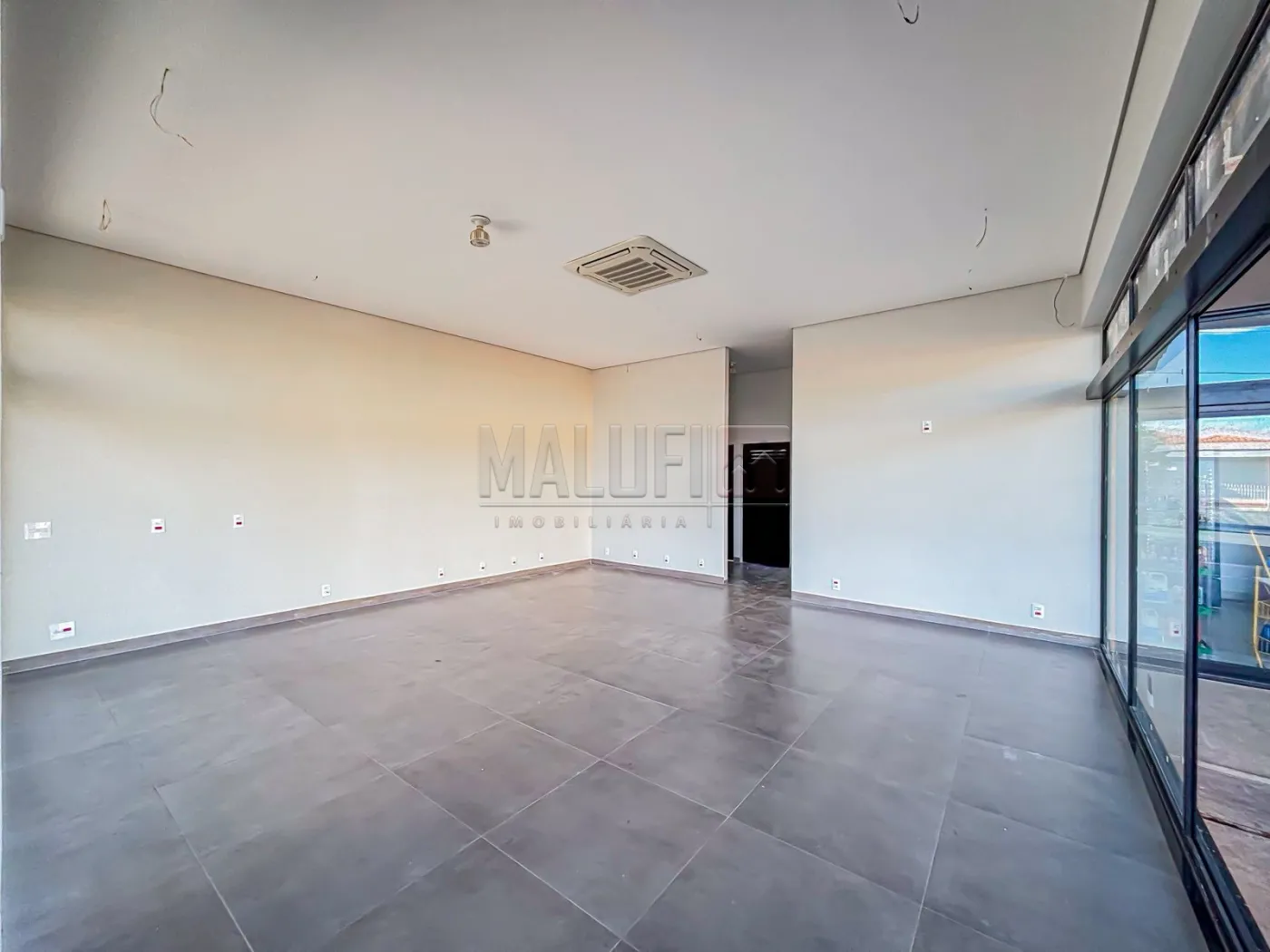 Alugar Comerciais / Ponto Comercial em Olímpia R$ 8.000,00 - Foto 3