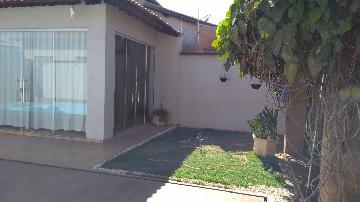 Alugar Casas / Padrão em Severínia. apenas R$ 700.000,00