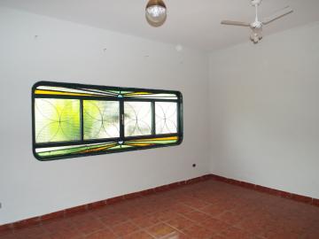 Alugar Casas / Padrão em Olímpia. apenas R$ 3.500,00