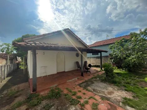 Alugar Casas / Padrão em Olímpia. apenas R$ 1.000,00