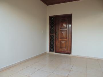 Alugar Casas / Padrão em Olímpia. apenas R$ 1.700,00