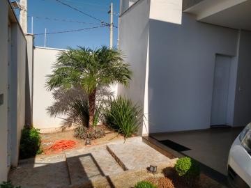 Alugar Casas / Padrão em Olímpia. apenas R$ 650.000,00