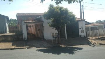 Alugar Casas / Padrão em Olímpia. apenas R$ 250.000,00