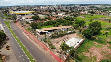imagem 3 - Comerciais - Terreno imagem 3 - Comerciais - Terreno