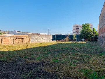 Terreno comercial disponível para locação