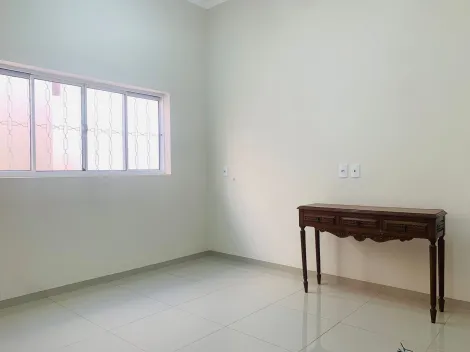 Sala comercial disponível para locação próximo a região central