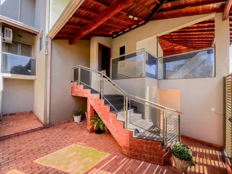 Alugar Casas / Padrão em Olímpia. apenas R$ 3.800,00